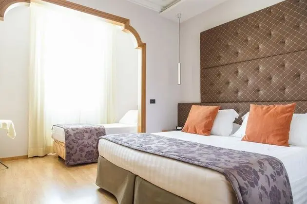 Dört Kişilik Oda, Şehir Manzaralı