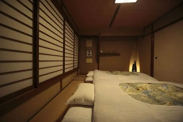 Traditional Ev (with hinoki bath)