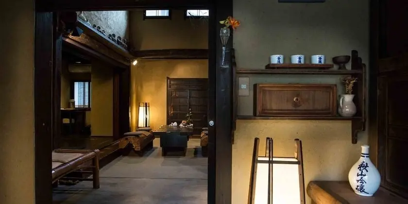 Traditional Ev (with hinoki bath)