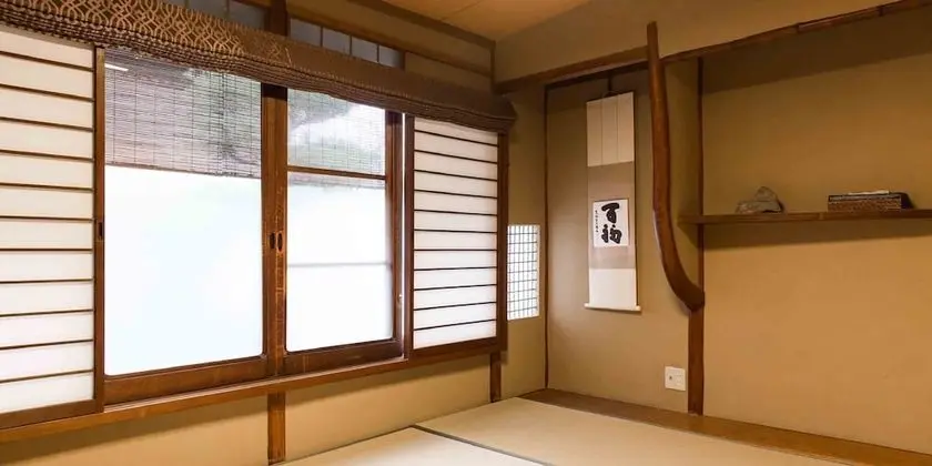 Traditional Ev (with hinoki bath)