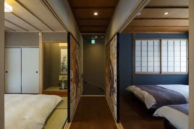 Sıra Ev (2 Single Beds and 4 Japanse Futon )