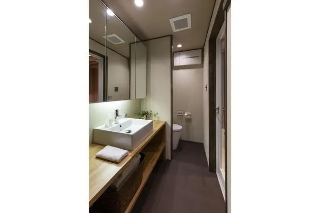Sıra Ev (2 Single Beds and 4 Japanse Futon )