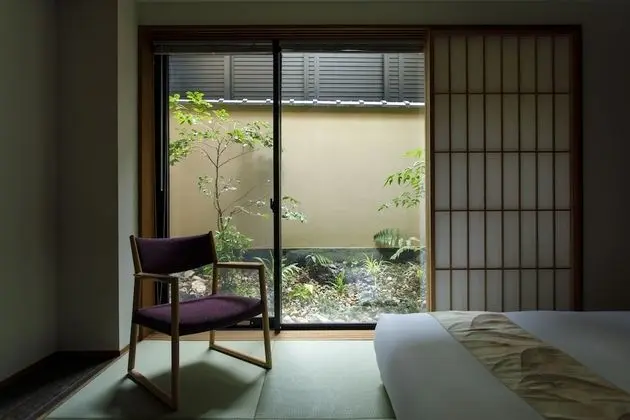 Comfort Oda, Sigara İçilmez (Queen, with Garden View)