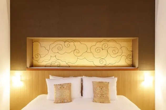 Deluxe Oda, Sigara İçilmez