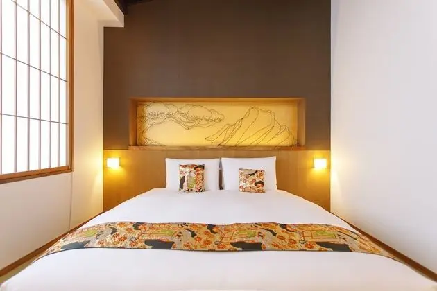 Deluxe Oda, Sigara İçilmez