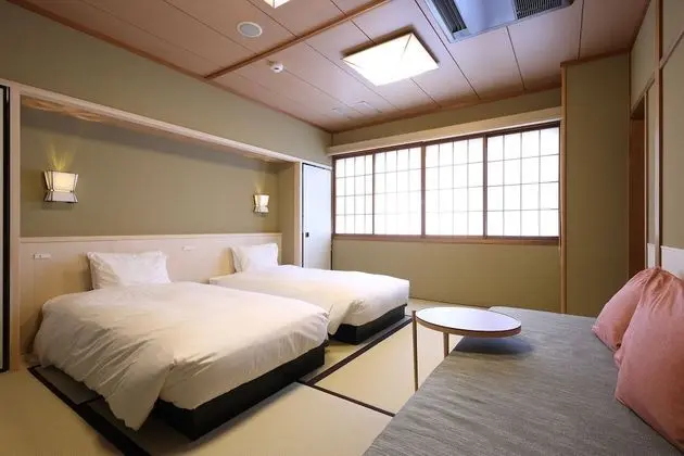Traditional Oda, Sigara İçilmez (Japanese Style Room with Bed)