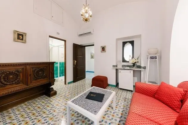 Comfort Tek Büyük veya İki Ayrı Yataklı Oda
