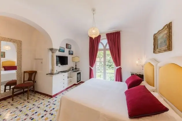 Comfort Tek Büyük veya İki Ayrı Yataklı Oda