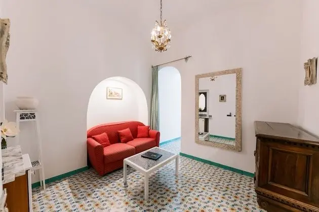 Comfort Tek Büyük veya İki Ayrı Yataklı Oda