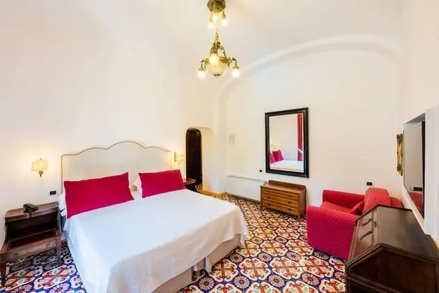 Comfort Tek Büyük veya İki Ayrı Yataklı Oda