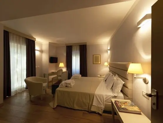 Superior Tek Büyük Yataklı Oda