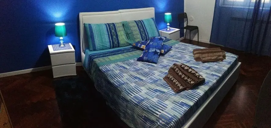 Tek Büyük Yataklı Oda, 1 Çift Kişilik Yatak, Sigara İçilmez