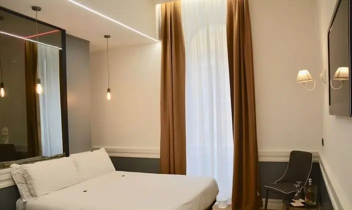 Deluxe Tek Büyük veya İki Ayrı Yataklı Oda