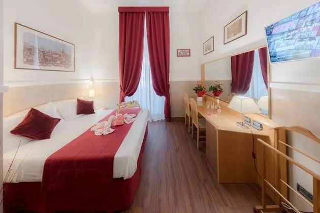 Tek Büyük veya İki Ayrı Yataklı Oda