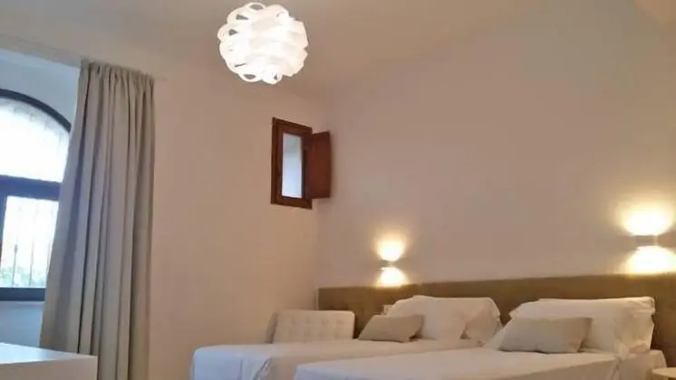 Deluxe Oda, Bağlantılı Odalar