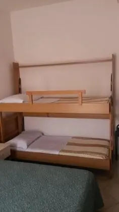 Dört Kişilik Oda