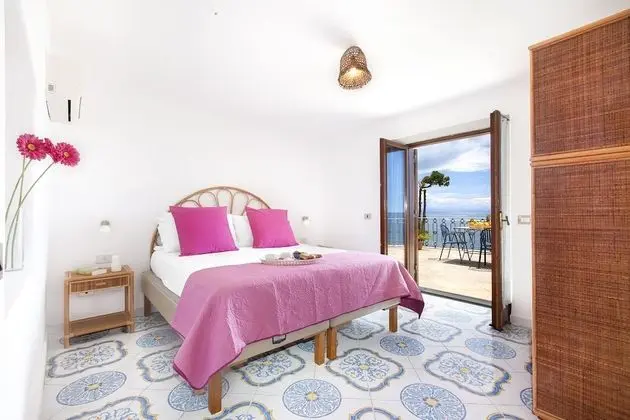 Villa, 6 Yatak Odası, Deniz Manzaralı