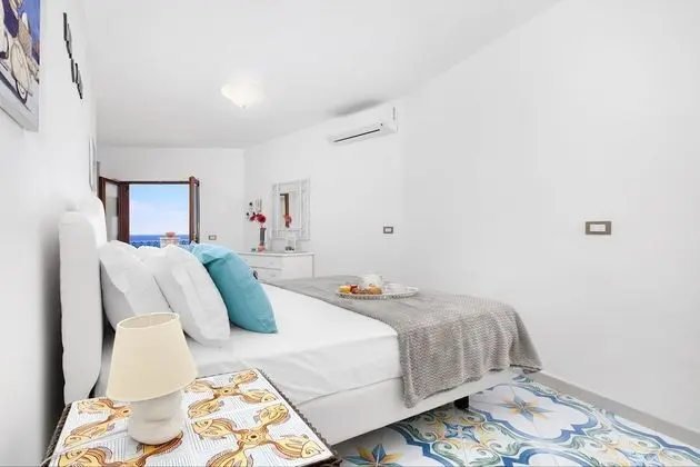 Villa, 6 Yatak Odası, Deniz Manzaralı