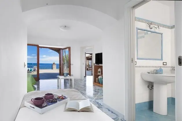 Villa, 6 Yatak Odası, Deniz Manzaralı