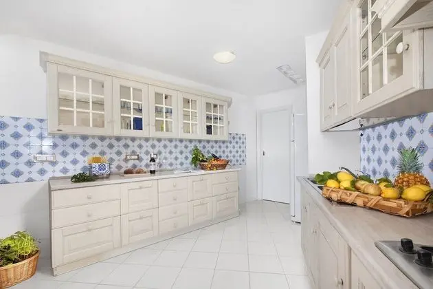 Villa, 6 Yatak Odası, Deniz Manzaralı