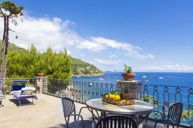 Villa, 6 Yatak Odası, Deniz Manzaralı