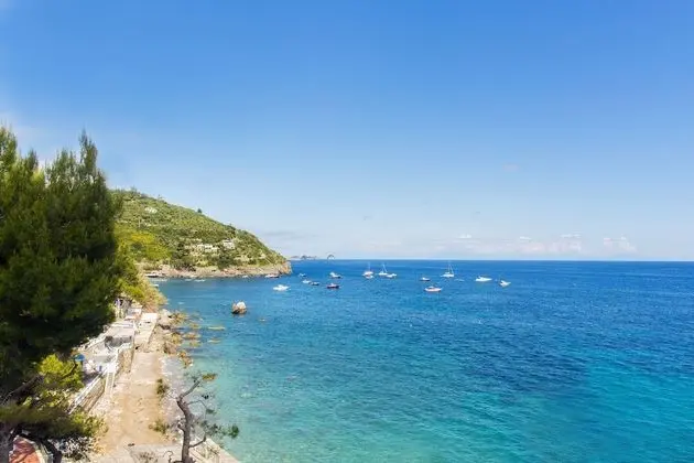 Villa, 6 Yatak Odası, Deniz Manzaralı