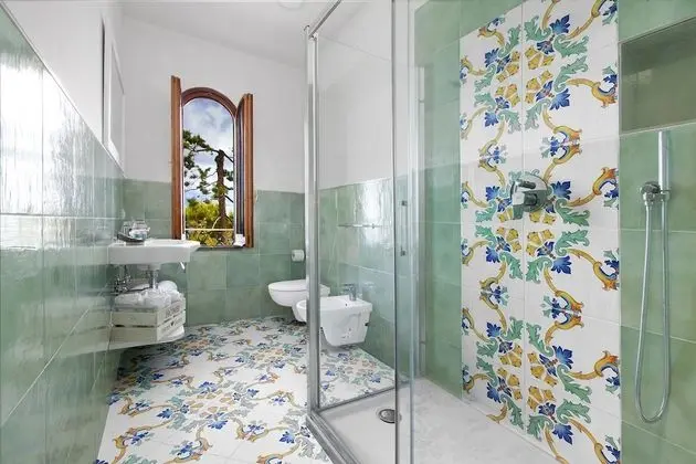 Villa, 6 Yatak Odası, Deniz Manzaralı