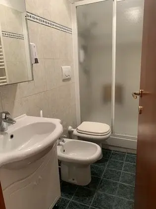 Classic Üç Kişilik Oda