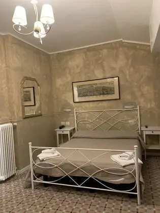 Tek Büyük veya İki Ayrı Yataklı Oda