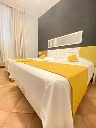 Tek Büyük veya İki Ayrı Yataklı Oda