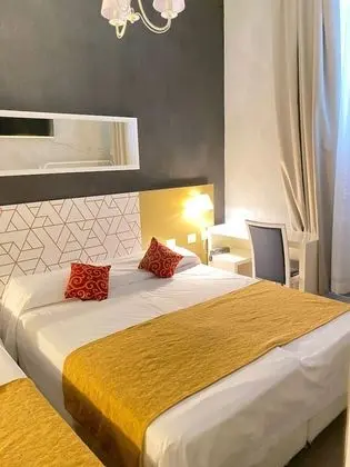 Tek Büyük veya İki Ayrı Yataklı Oda