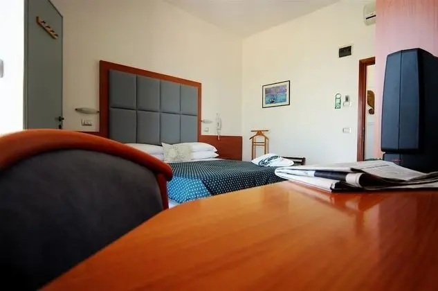 Standard Tek Büyük veya İki Ayrı Yataklı Oda