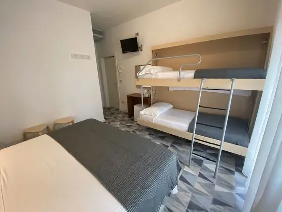 Classic Dört Kişilik Oda