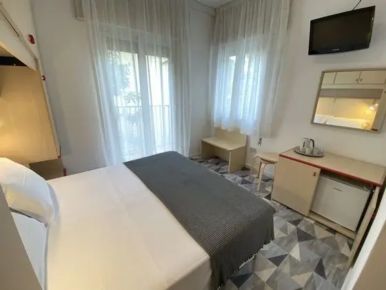 Tek Büyük veya İki Ayrı Yataklı Oda