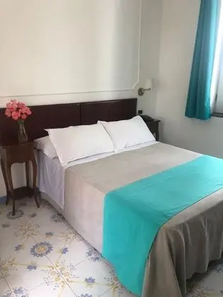 Comfort Dört Kişilik Oda