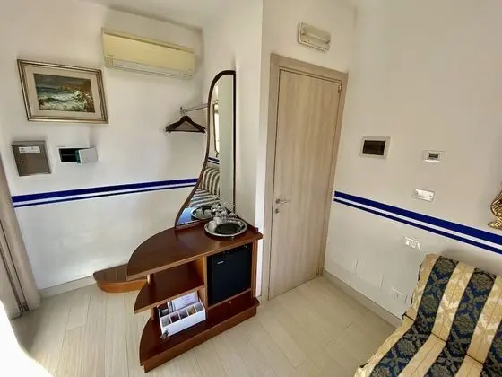 Panoramic Dört Kişilik Oda