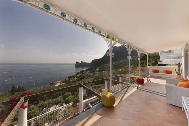 Villa, Sigara İçilebilir