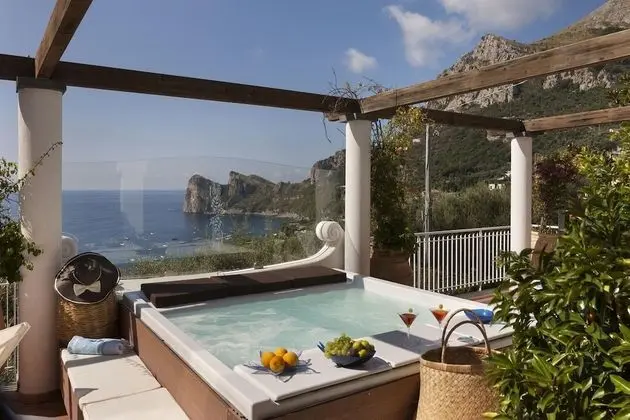 Villa, Sigara İçilebilir