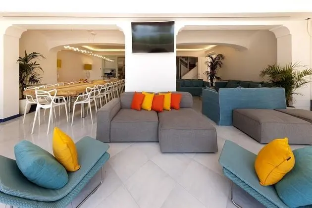 Villa, Sigara İçilebilir