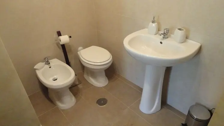 Tek Büyük Yataklı Oda, Banyolu/Duşlu