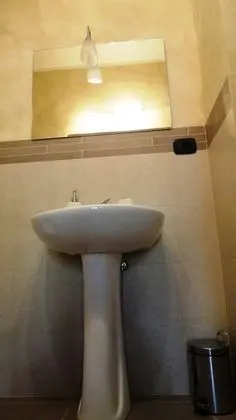 Tek Büyük Yataklı Oda, Banyolu/Duşlu