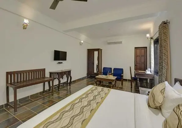 Deluxe Tek Büyük Yataklı Oda, 1 Çift Kişilik Yatak, Sigara İçilmez, Bahçe Manzaralı
