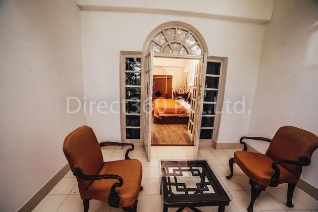 Deluxe Süit, Nehir Manzaralı (Seleqtions with Sit-out)