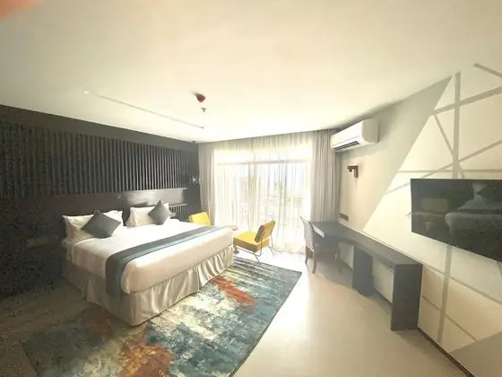 Executive Oda, Avlu Manzaralı