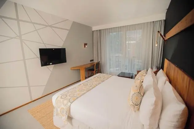 Standard Oda, Avlu Manzaralı