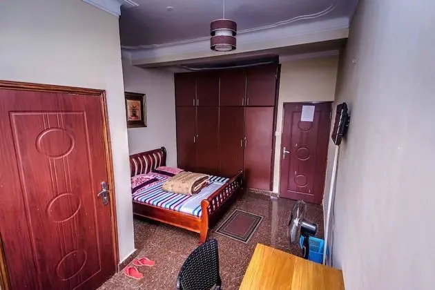 Standard Tek Büyük veya İki Ayrı Yataklı Oda