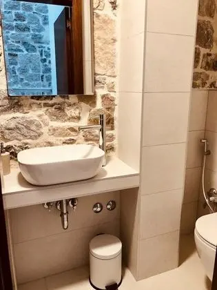 Classic Tek Büyük veya İki Ayrı Yataklı Oda, Ortak Banyo