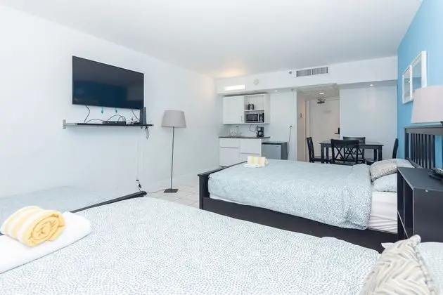 Deluxe Stüdyo Süit (502)