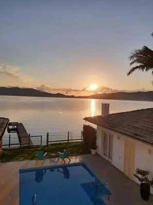 Suite Costa Guesthouse