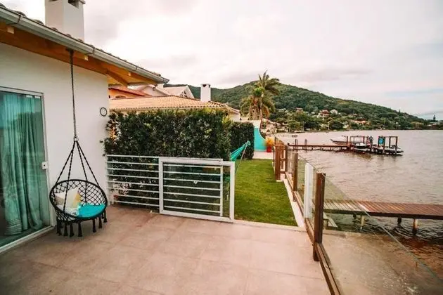 Suite Lagoa Guesthouse